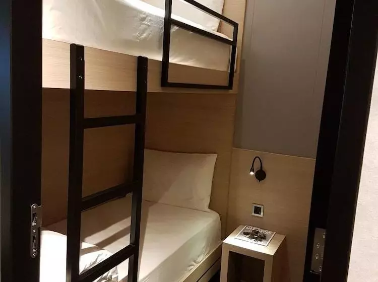 Aerotel Abu Dhabi T3 Arrival Transit  Hostel