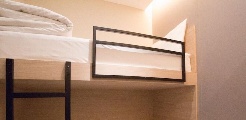 Aerotel Abu Dhabi T3 Arrival Transit  Hostel