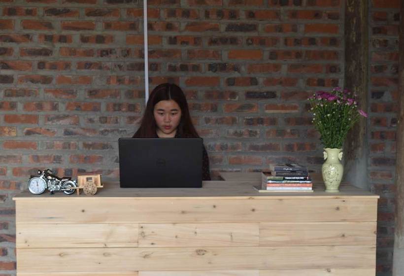 Bac Ha Eco Homestay  Hostel