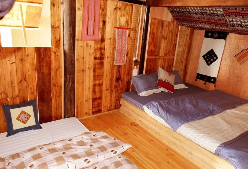 Bac Ha Eco Homestay  Hostel