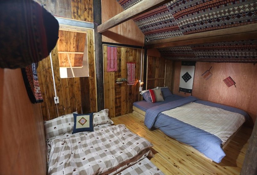 Bac Ha Eco Homestay  Hostel