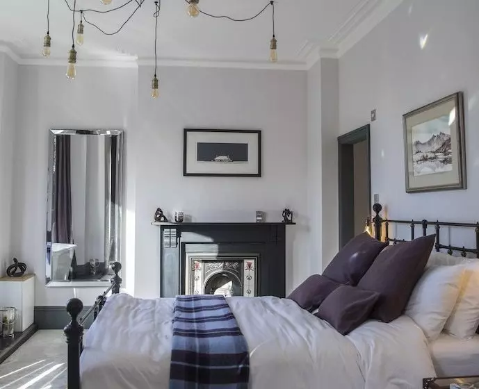 Bed and Breakfast Cathedral 64