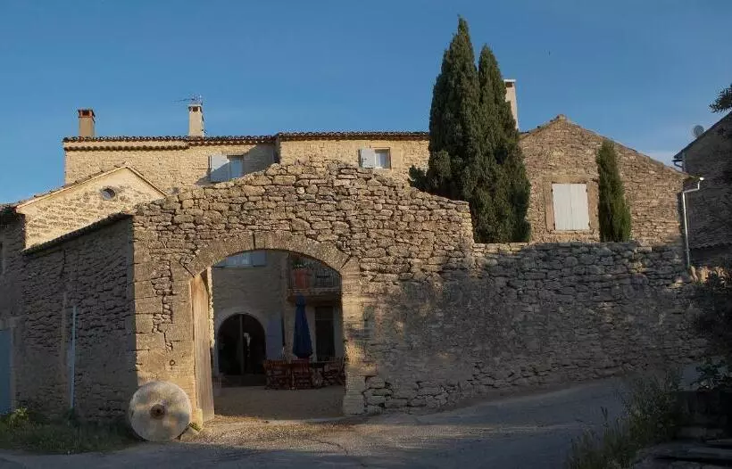 ベッドアンドブレックファースト Le Moulin Des Sources