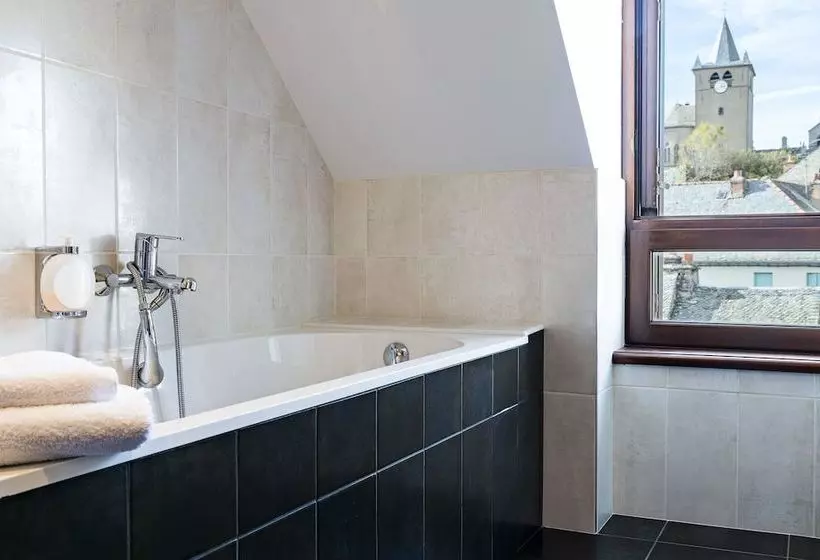 Hotelli Hôtel Regis