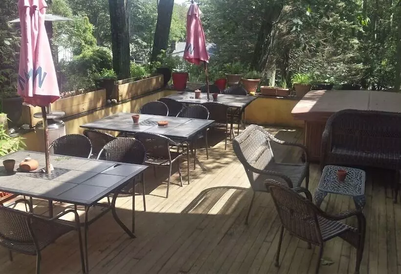 ホテル Maurrocks Bed & Breakfast