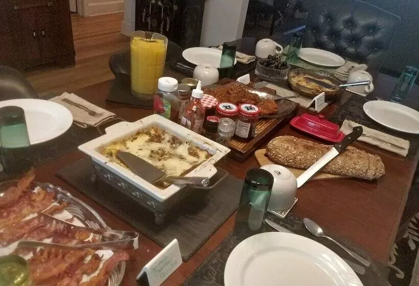 ホテル Maurrocks Bed & Breakfast