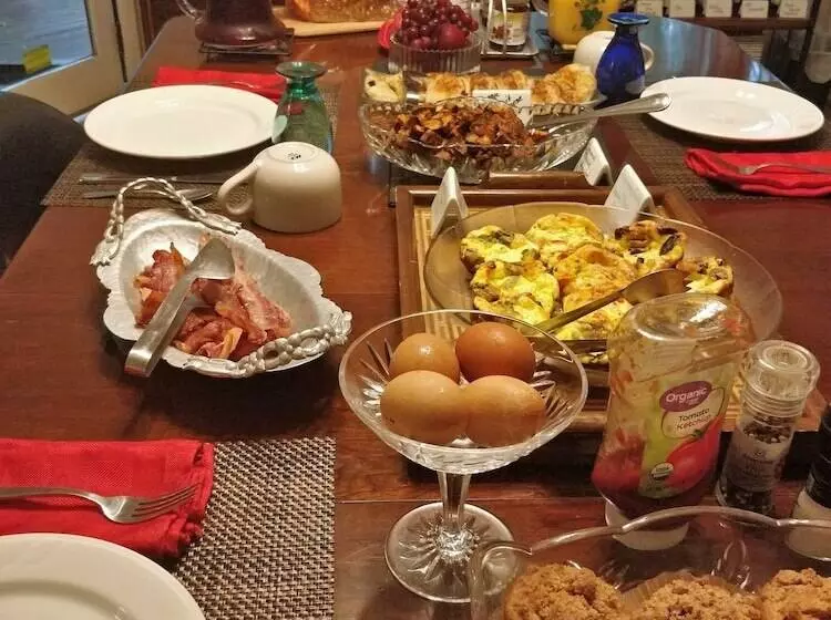 ホテル Maurrocks Bed & Breakfast