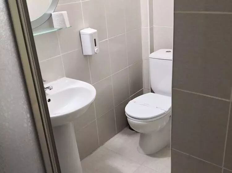 ホテル Oreko Express