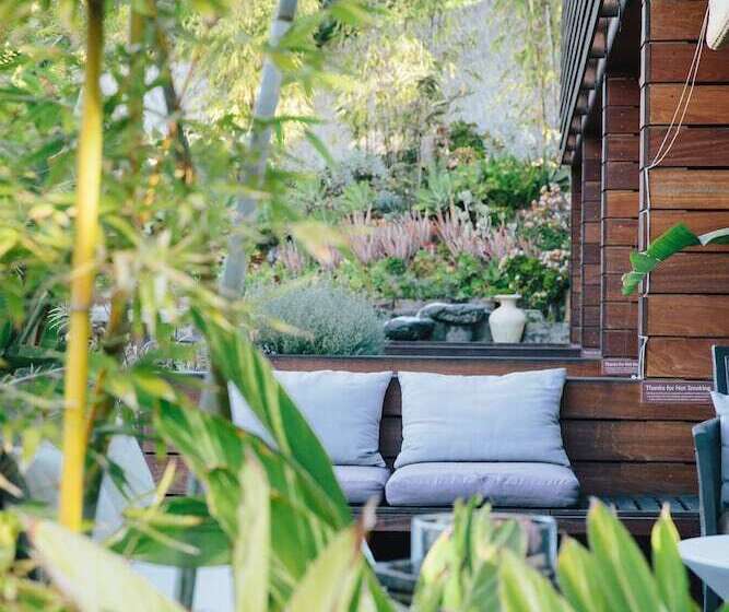 Inn At Moonlight Beach