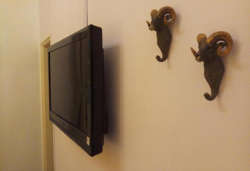 پانسیون Mu In