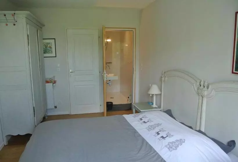 Majatalo Homes D Opale, Caroline