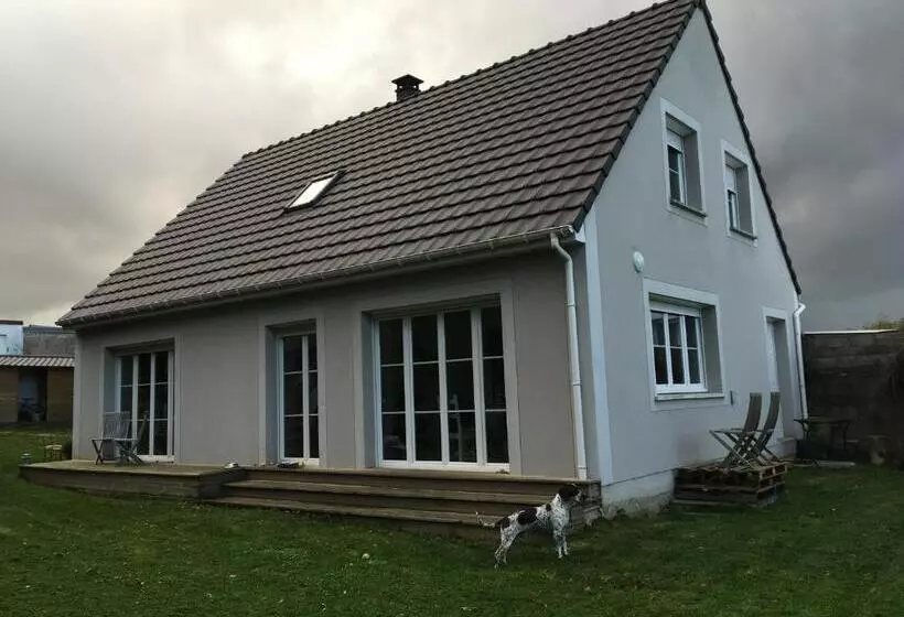 Majatalo Homes D Opale, Caroline