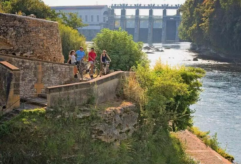 ペンション Les Magnolias