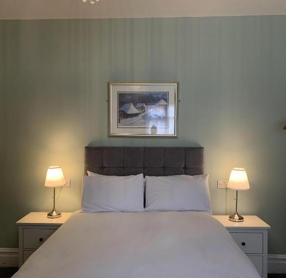 Pensão Shrubbery Guest House