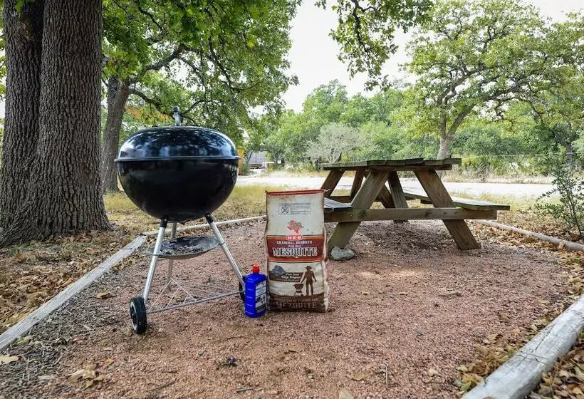 Walnut Canyon Cabins