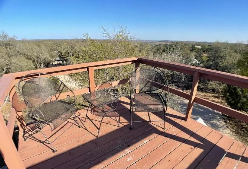 Walnut Canyon Cabins