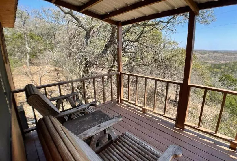 Walnut Canyon Cabins