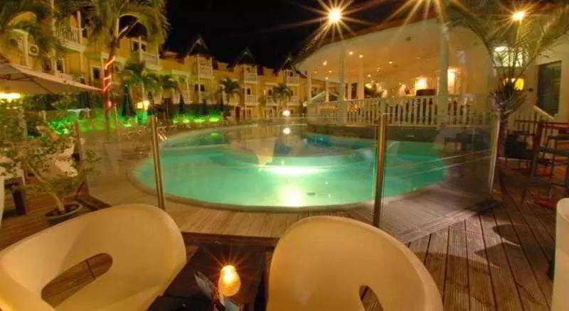 هتل Hôtel Exsel Ermitage