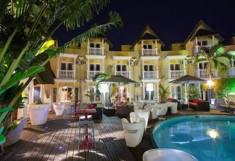 هتل Hôtel Exsel Ermitage