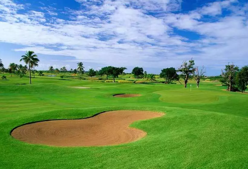 هتل Hilton Ponce Golf & Casino Resort