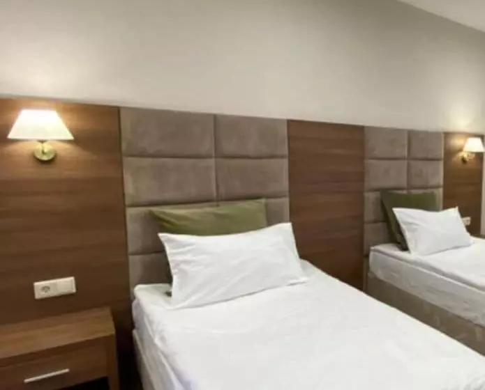 هتل Intourist Stavropol