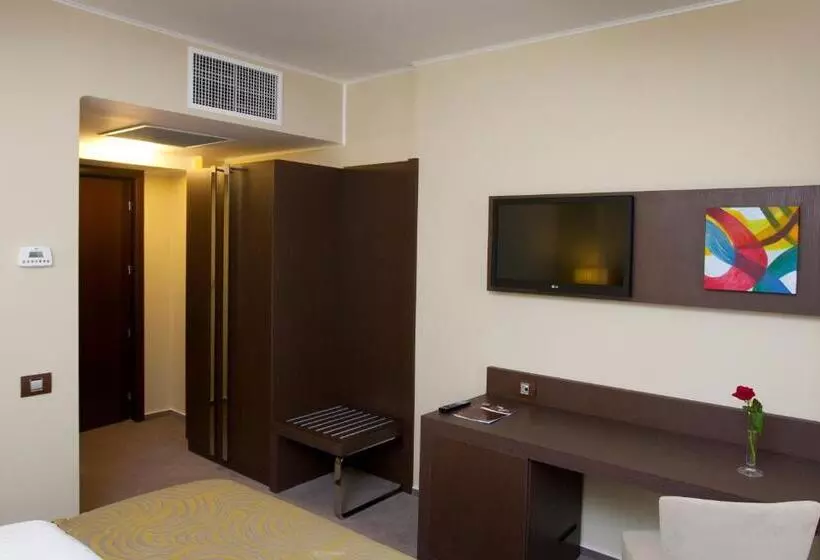 Отель Pietroasa