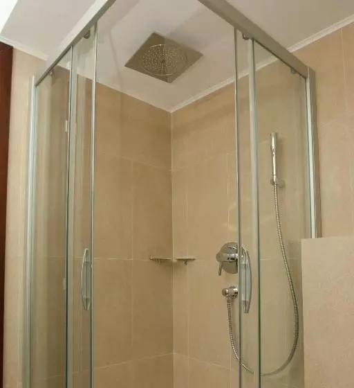 Отель Pietroasa