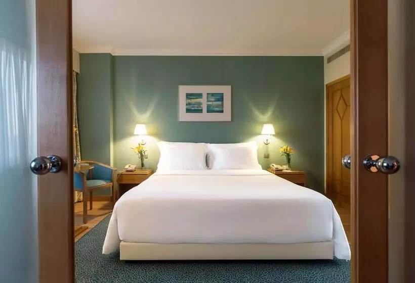 Hotel Sana Metropolitan