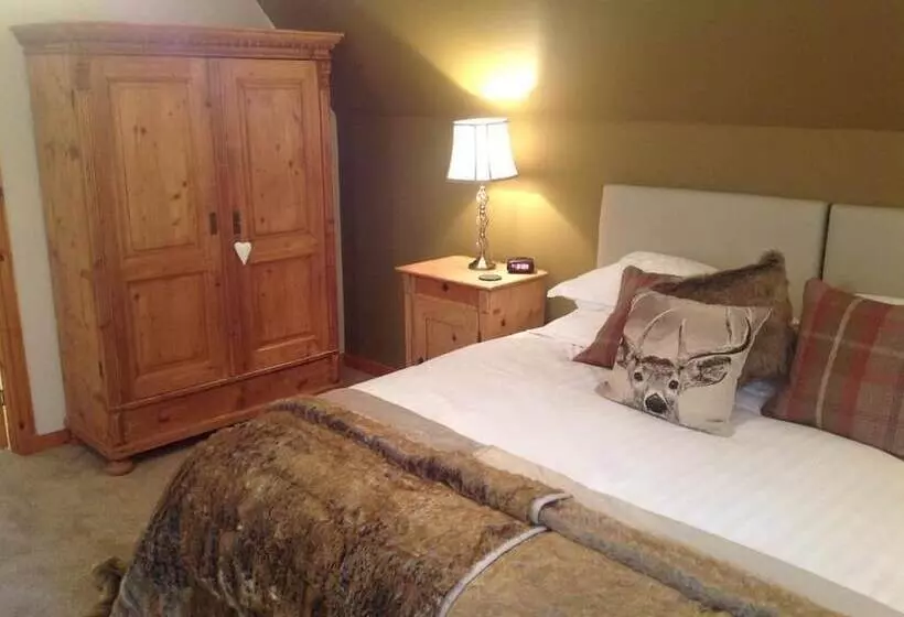 ベッドアンドブレックファースト Lochview Guesthouse