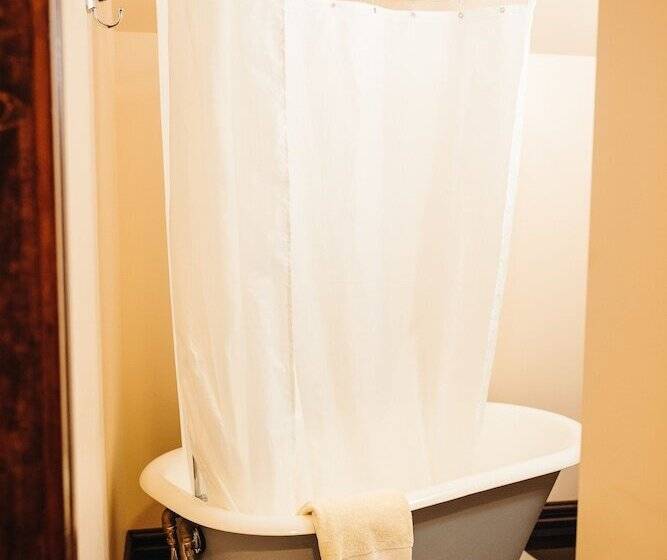 Aamiaismajoitus (B&B) The Beaumont House