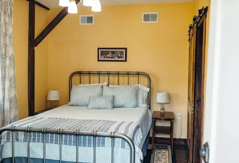 تختخواب و صبحانه The Beaumont House