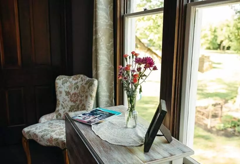 تختخواب و صبحانه The Beaumont House