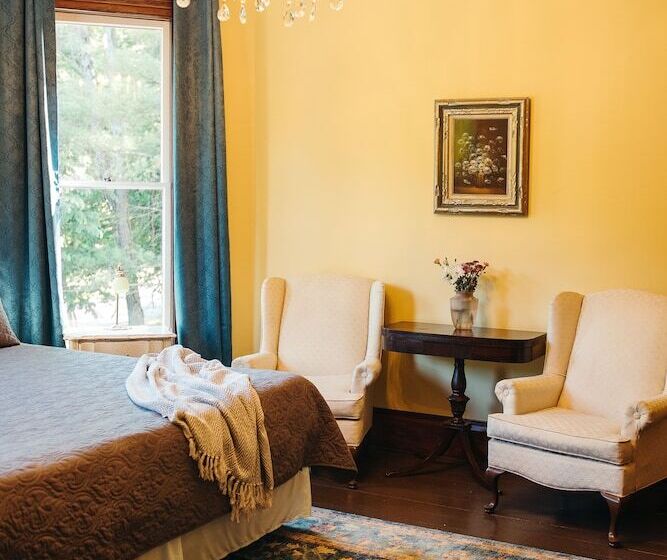 Aamiaismajoitus (B&B) The Beaumont House