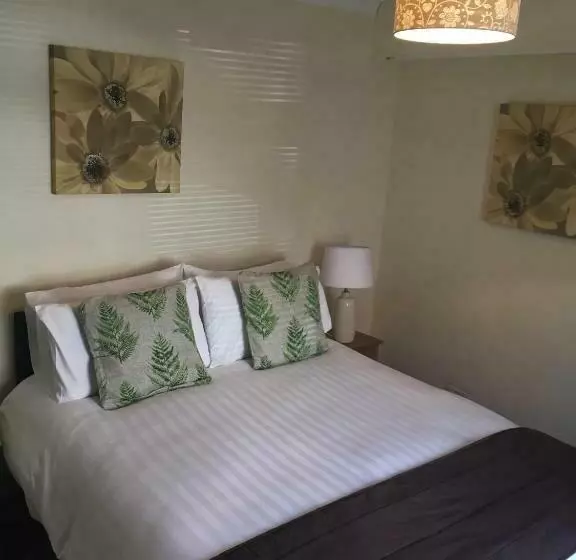 تختخواب و صبحانه Bishop Gate Bnb