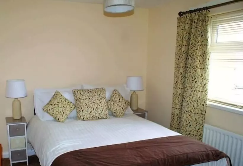 تختخواب و صبحانه Bishop Gate Bnb