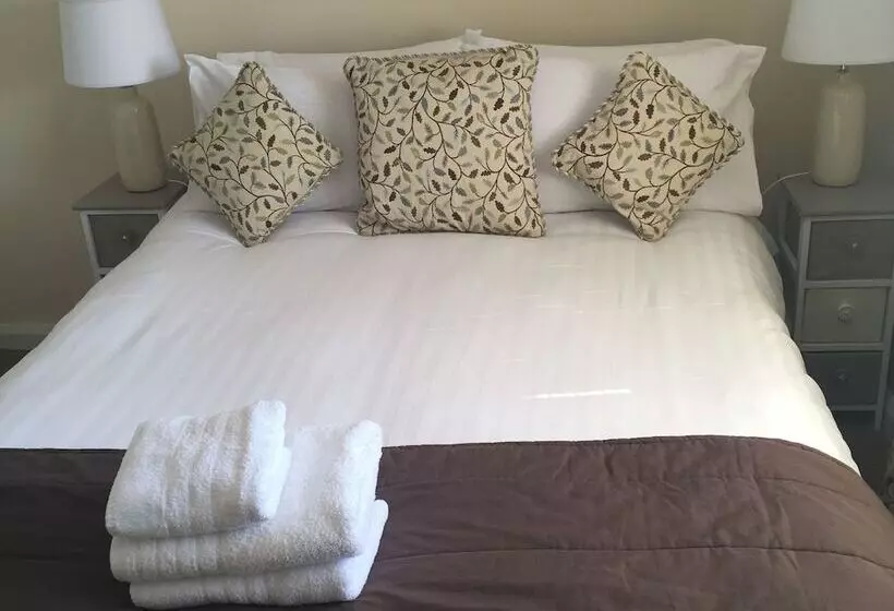 تختخواب و صبحانه Bishop Gate Bnb
