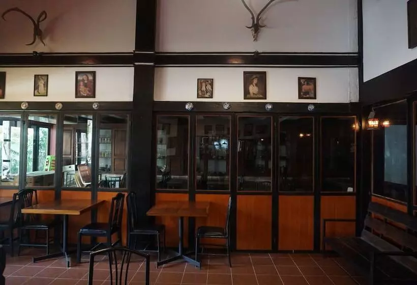 هتل Kruatier Mansion