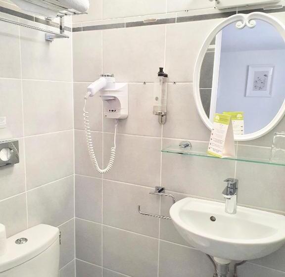 בית מלון כפרי Les Cabines