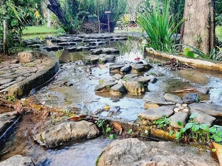 هتل Sawasdee Lagoon Resort