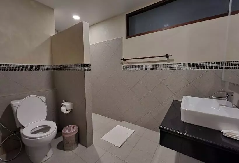 هتل Sawasdee Lagoon Resort