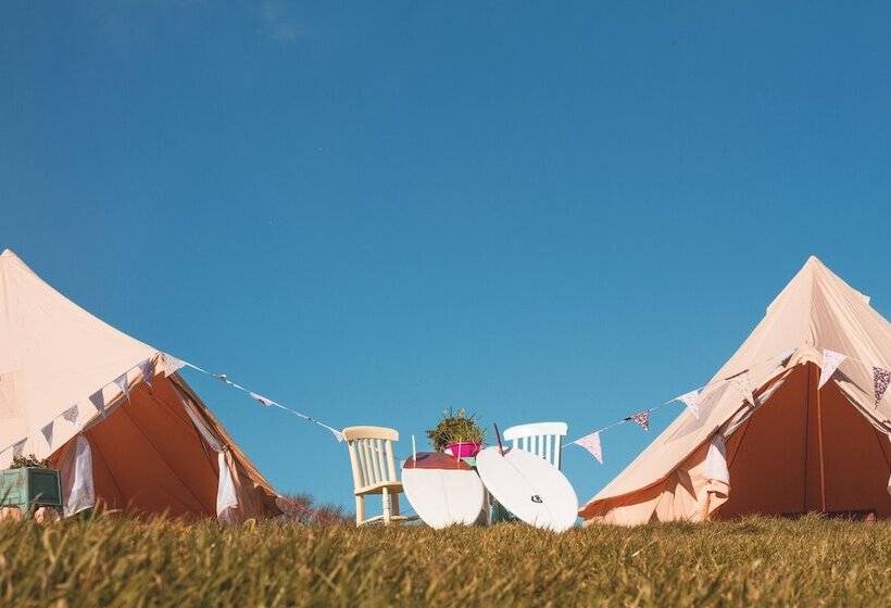 בית מלון כפרי Star Surf Camps Moliets