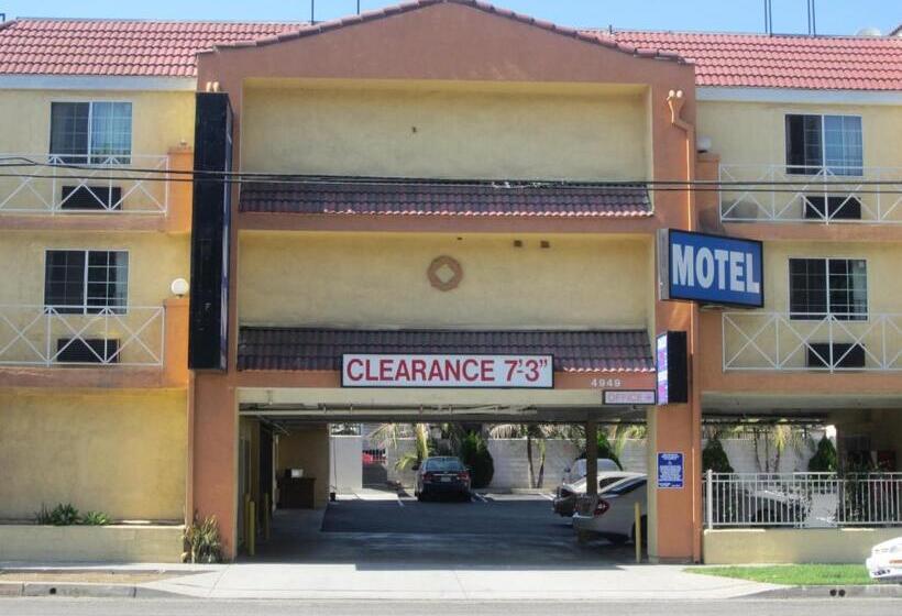 هتل Starlight Inn, Valley Blvd   Downtown La