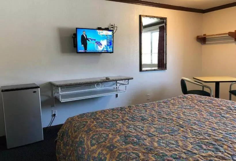 ホテル Starlight Inn, Valley Blvd   Downtown La