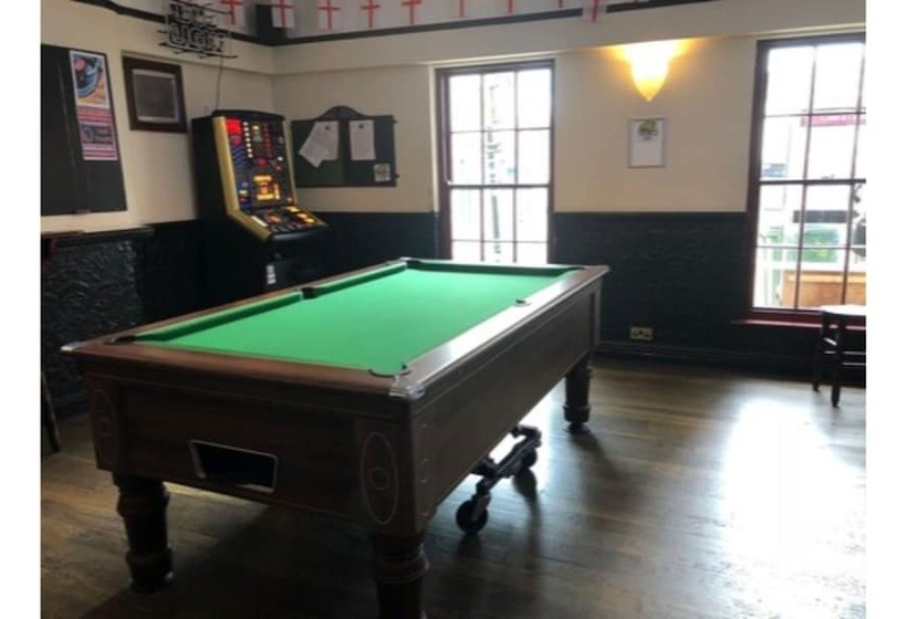 Отель The Kings Arms