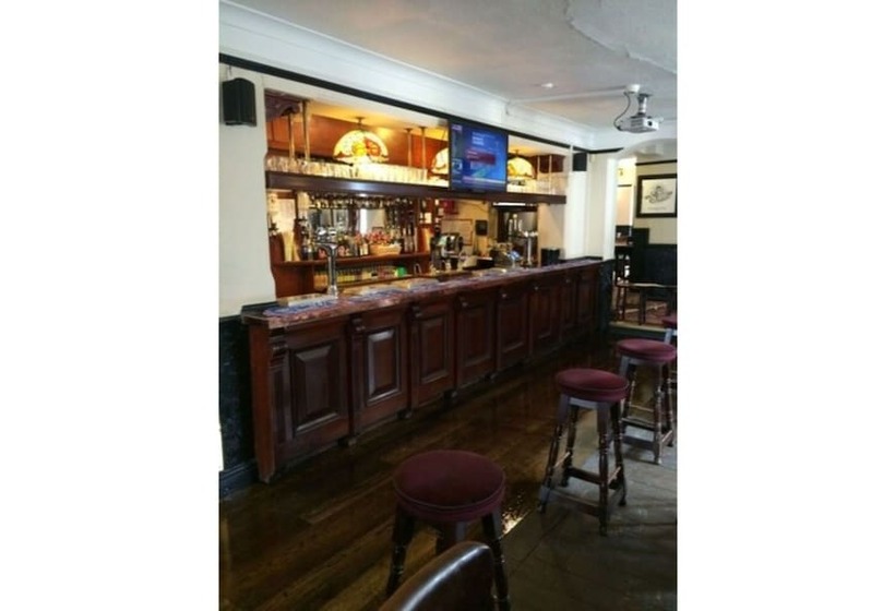 Отель The Kings Arms