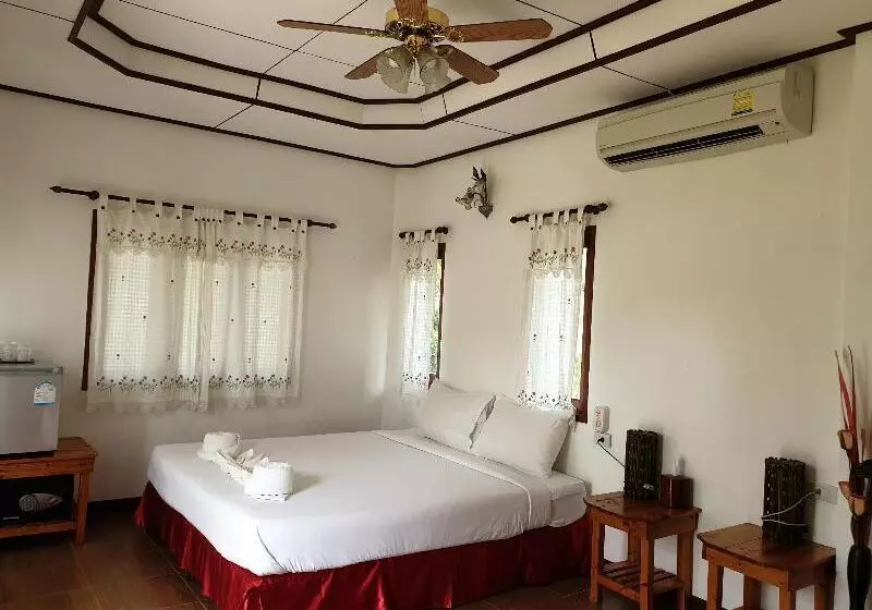 Hotelli The Sunshine Resort