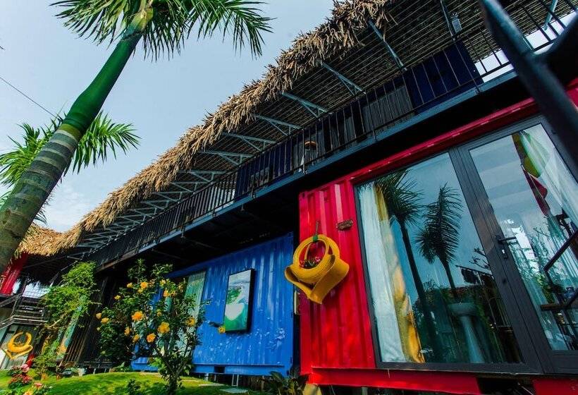 هتل Why Not Hostel