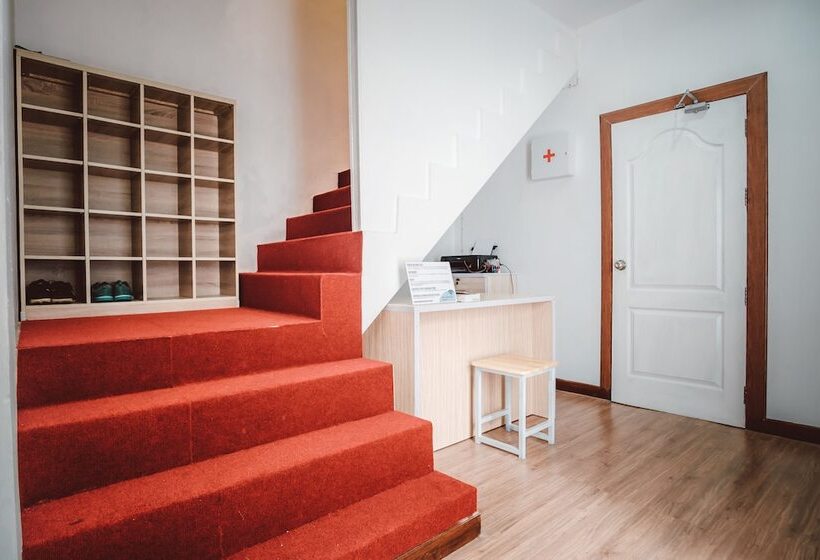 Jikko In Town Hostel