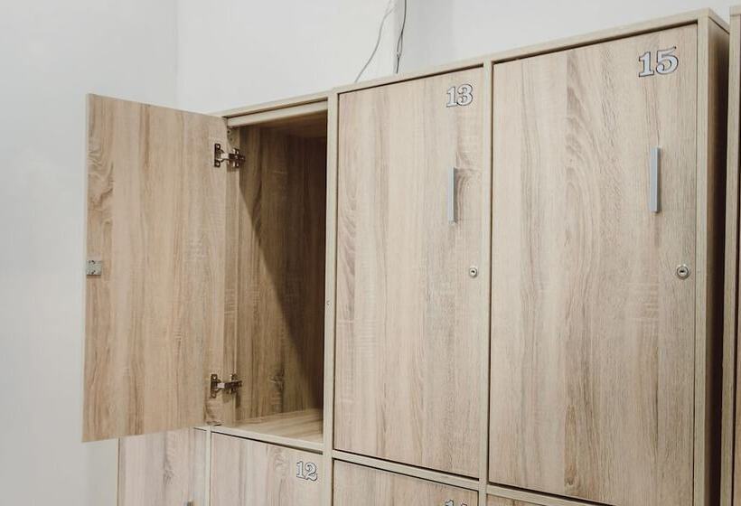 Jikko In Town Hostel