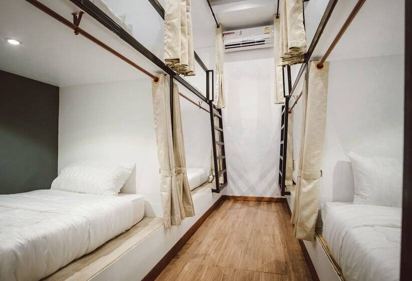 Jikko In Town Hostel